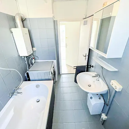 Monteurswohnungen In Und Umgebung * Аугсбург