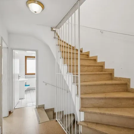 Apartmán Monteurswohnungen In Und Umgebung Augsburg